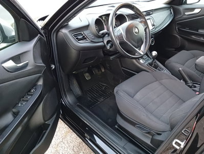 Alfa Romeo Giulietta 1.6 JTDm Ti 120cv (7)