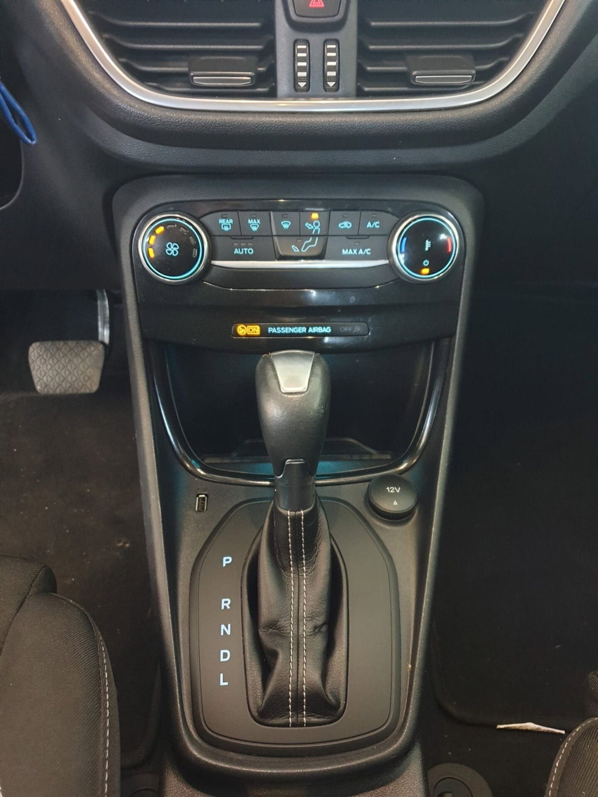 Ford Puma 1.0 EcoBoost Hybrid 125 CV S&S aut. Titanium Design (10)