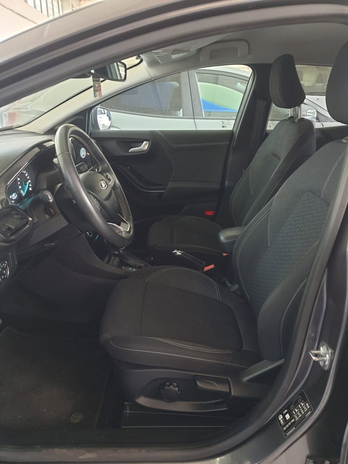 Ford Puma 1.0 EcoBoost Hybrid 125 CV S&S aut. Titanium Design (11)