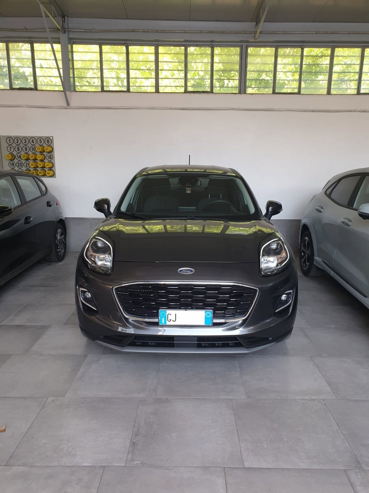 Ford Puma 1.0 EcoBoost Hybrid 125 CV S&S aut. Titanium Design (2)