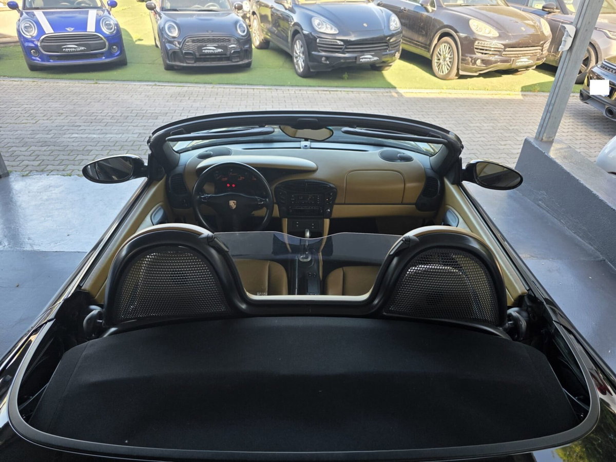 Porsche Boxster 2.5i 24V cat (9)