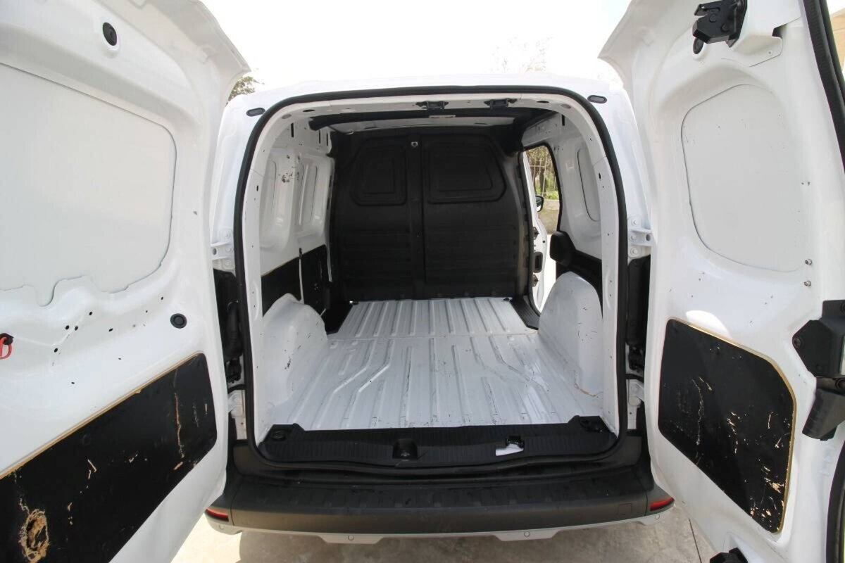 Renault Kangoo 1.5 Blue dCi 95CV Van Edition One Open Sesame (18)