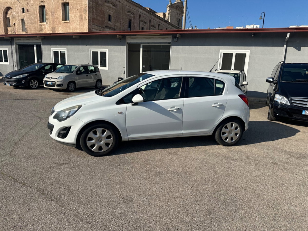 Opel Corsa 1.2 85CV 3 porte GPL-TECH Ecotec (3)