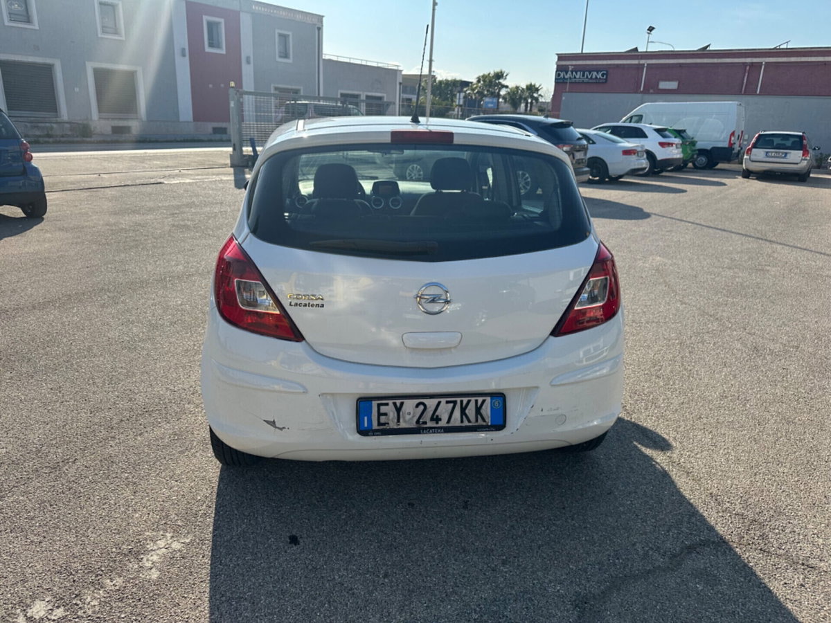 Opel Corsa 1.2 85CV 3 porte GPL-TECH Ecotec (5)