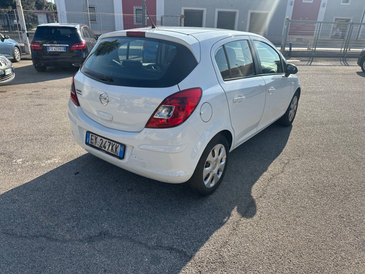 Opel Corsa 1.2 85CV 3 porte GPL-TECH Ecotec (6)