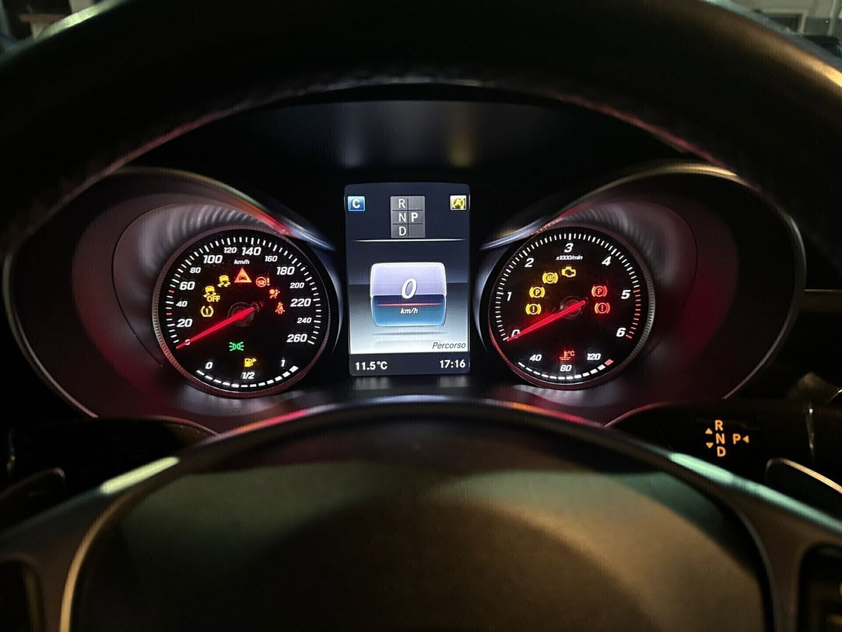Mercedes-Benz GLC SUV 220 d 4Matic Exclusive (17)