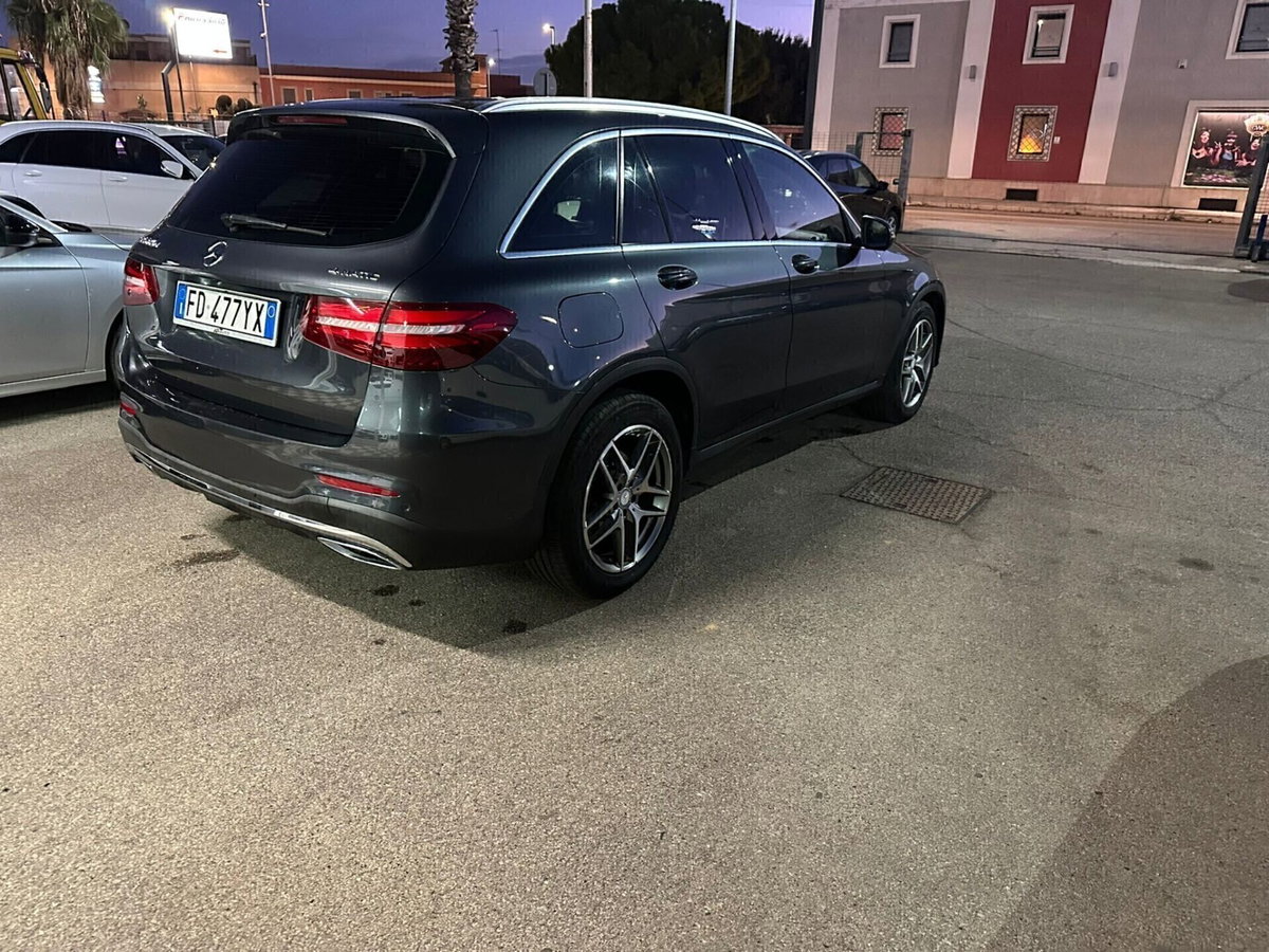Mercedes-Benz GLC SUV 220 d 4Matic Exclusive (5)