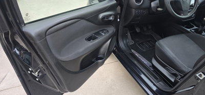 Fiat Punto 1.3 MJT II S&S 95 CV 5 porte Street (13)