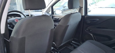 Fiat Punto 1.3 MJT II S&S 95 CV 5 porte Street (16)