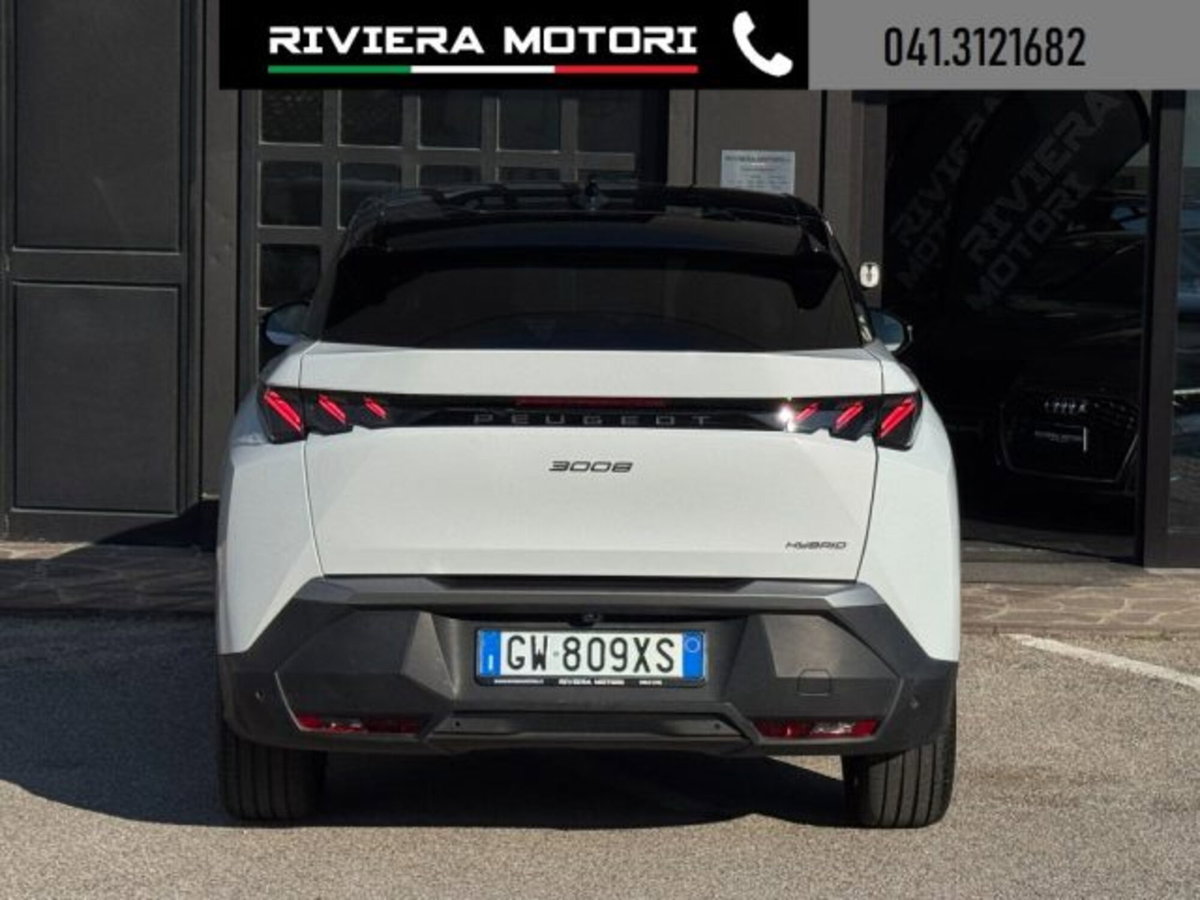 Peugeot 3008 1.2 hybrid GT 145cv e-dcs6 (10)