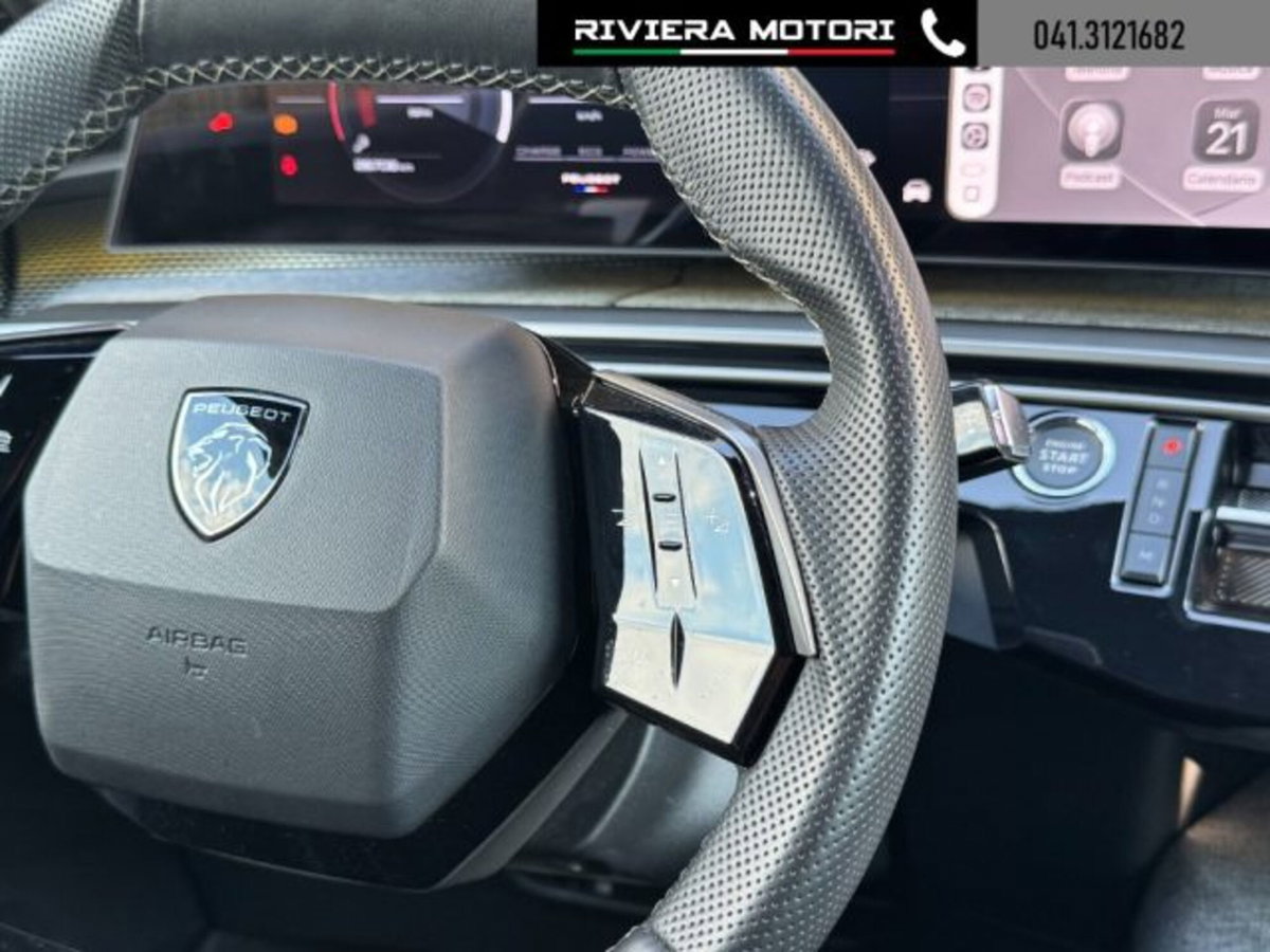 Peugeot 3008 1.2 hybrid GT 145cv e-dcs6 (13)