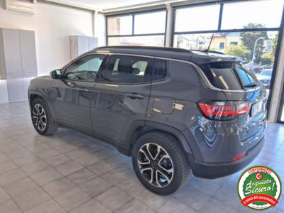 Jeep Compass 1.3 T4 190CV PHEV AT6 4xe Limited (3)