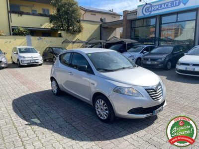 Lancia Ypsilon 1.2 69 CV 5 porte Silver (7)