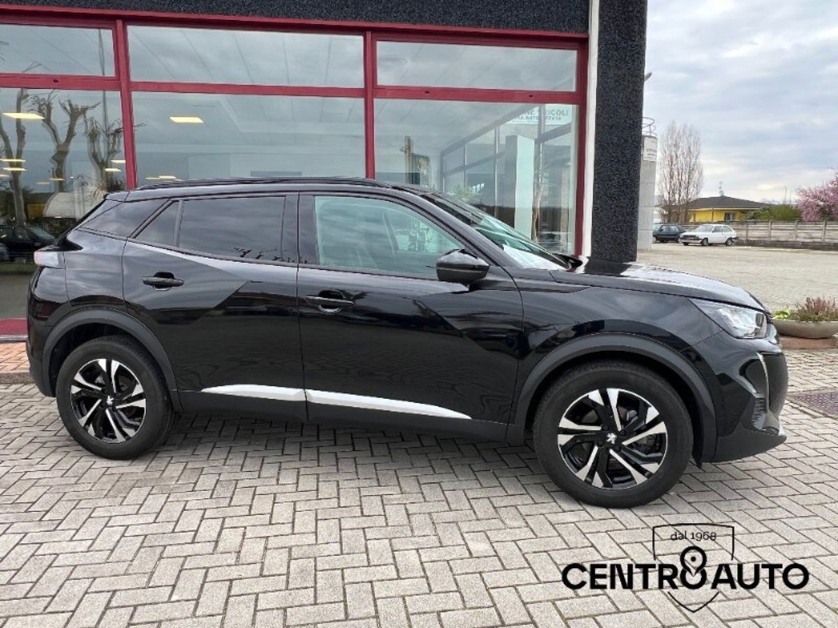 Peugeot 2008 PureTech 130 S&S EAT8 Allure Pack (3)