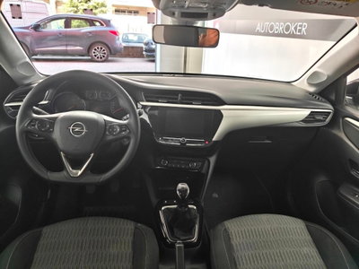 Opel Corsa 1.2 Edition (9)