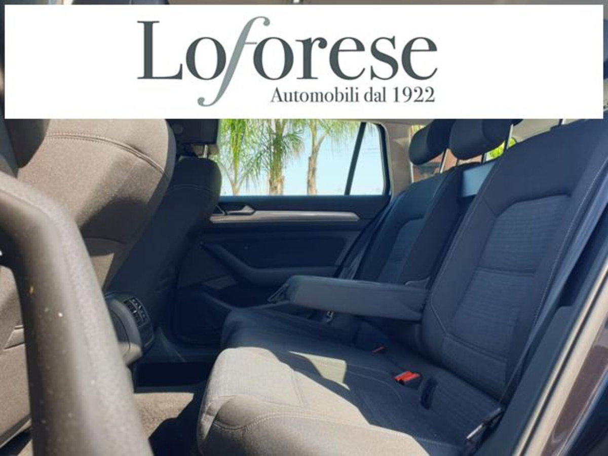 Volkswagen Passat Variant 2.0 TDI DSG Business BlueMotion Tech (9)