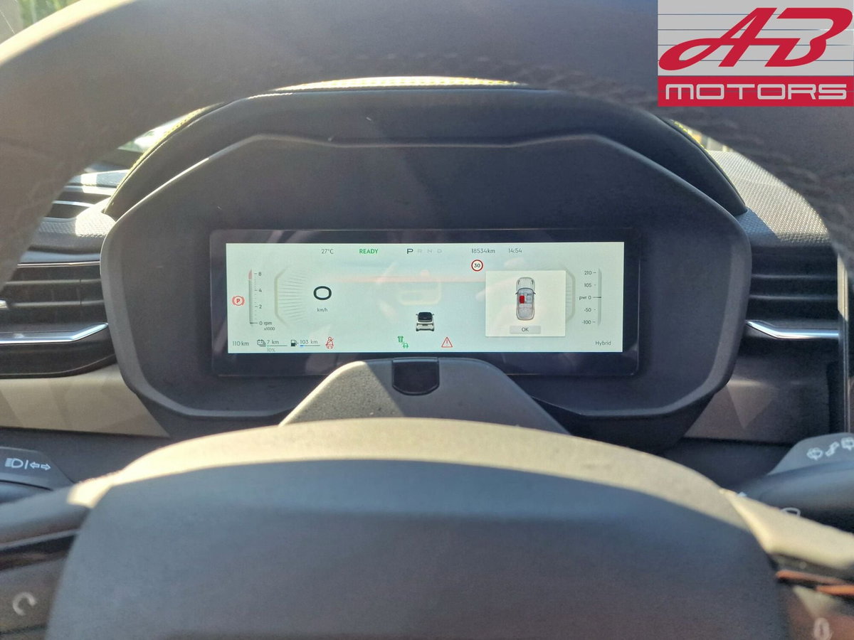 Lynk & Co 01 01 1.5 td phev More auto (13)
