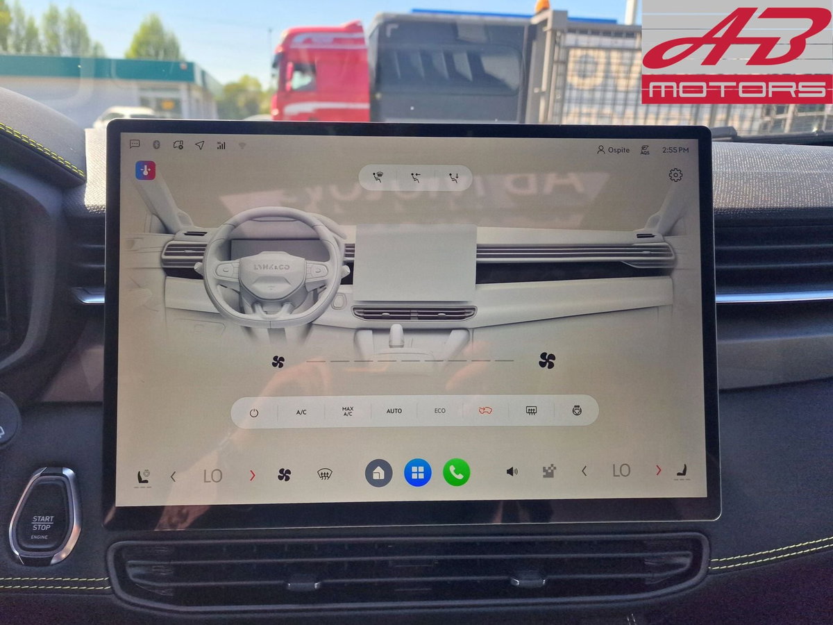 Lynk & Co 01 01 1.5 td phev More auto (17)