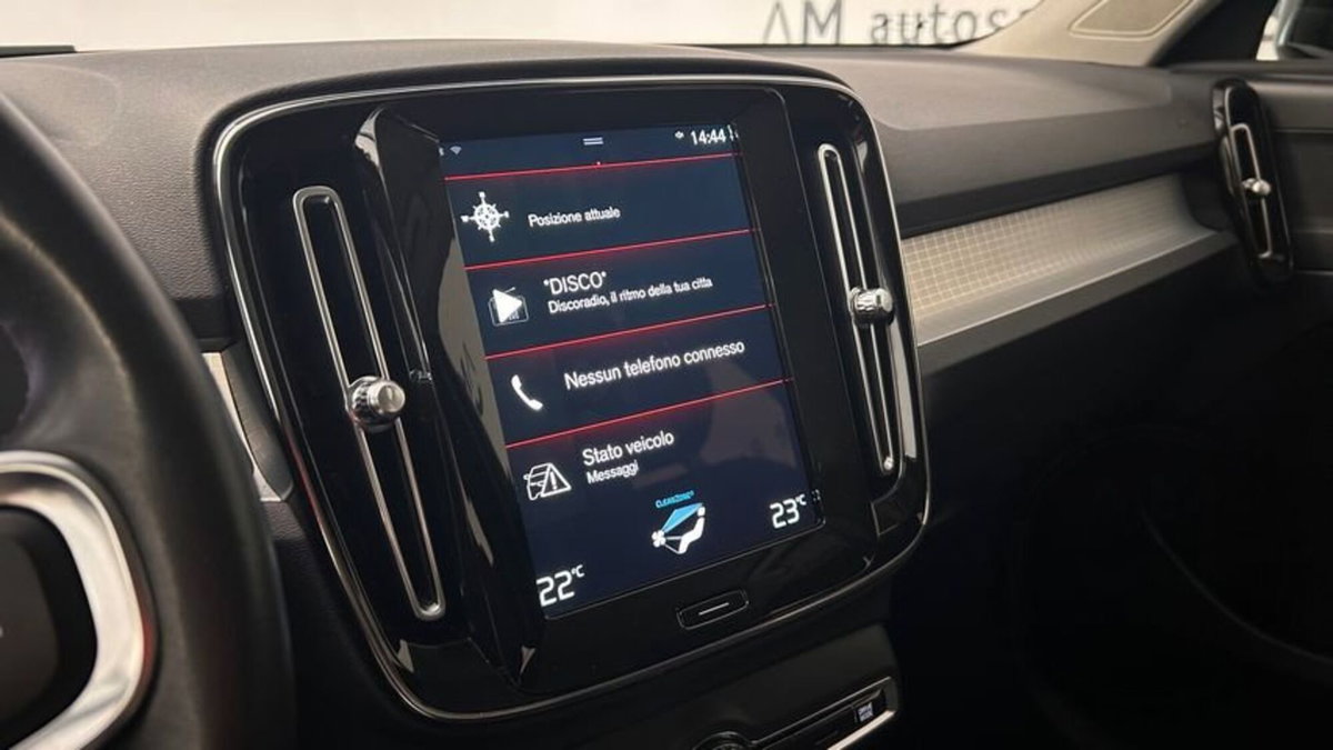 Volvo XC40 T5 Recharge Plug-in Hybrid Inscription Expression (13)