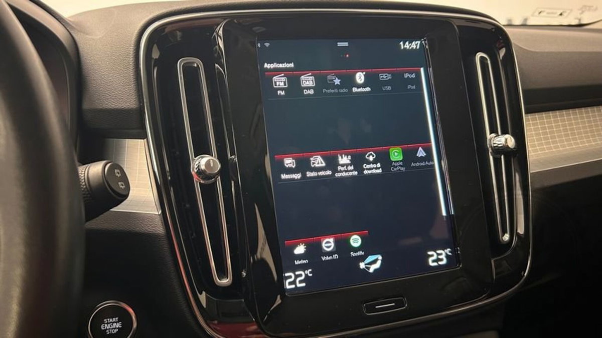 Volvo XC40 T5 Recharge Plug-in Hybrid Inscription Expression (14)