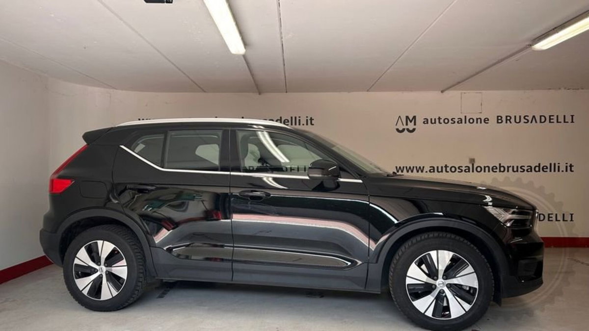 Volvo XC40 T5 Recharge Plug-in Hybrid Inscription Expression (3)