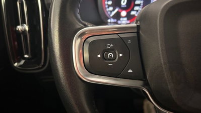 Volvo XC40 T5 Recharge Plug-in Hybrid Inscription Expression (8)