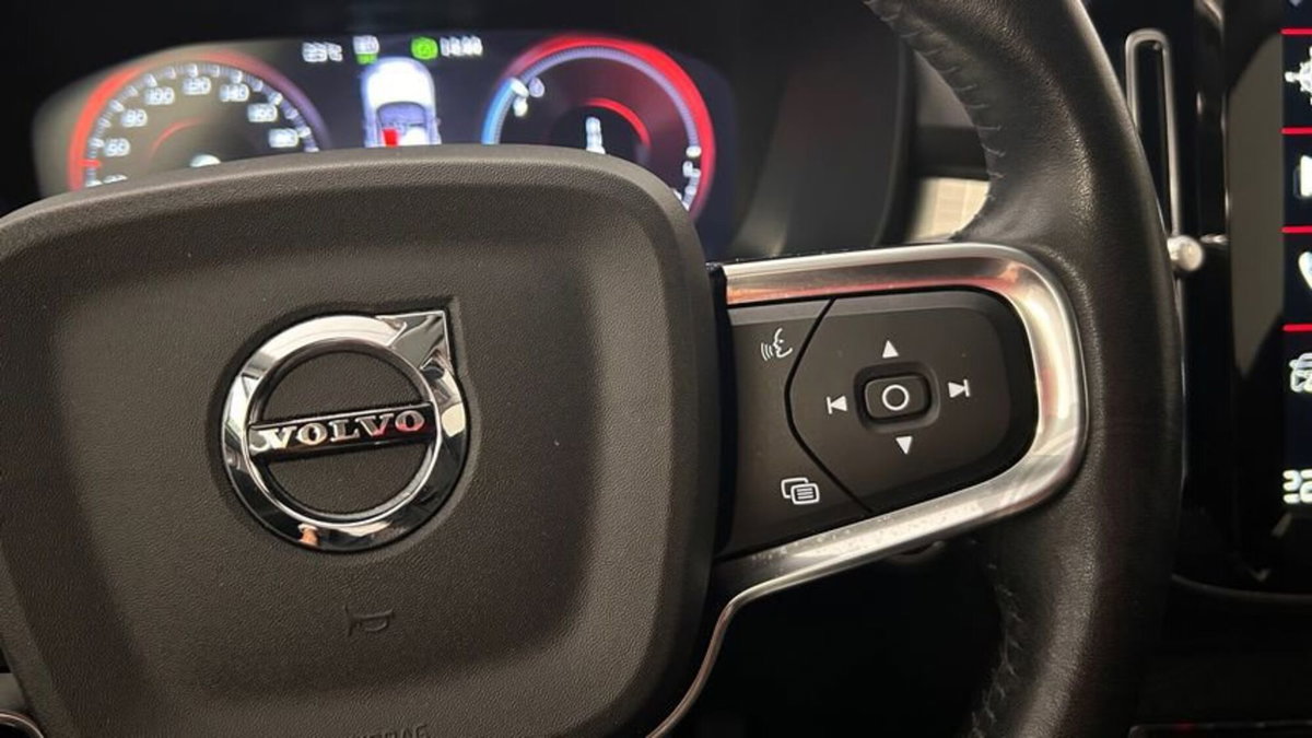 Volvo XC40 T5 Recharge Plug-in Hybrid Inscription Expression (9)