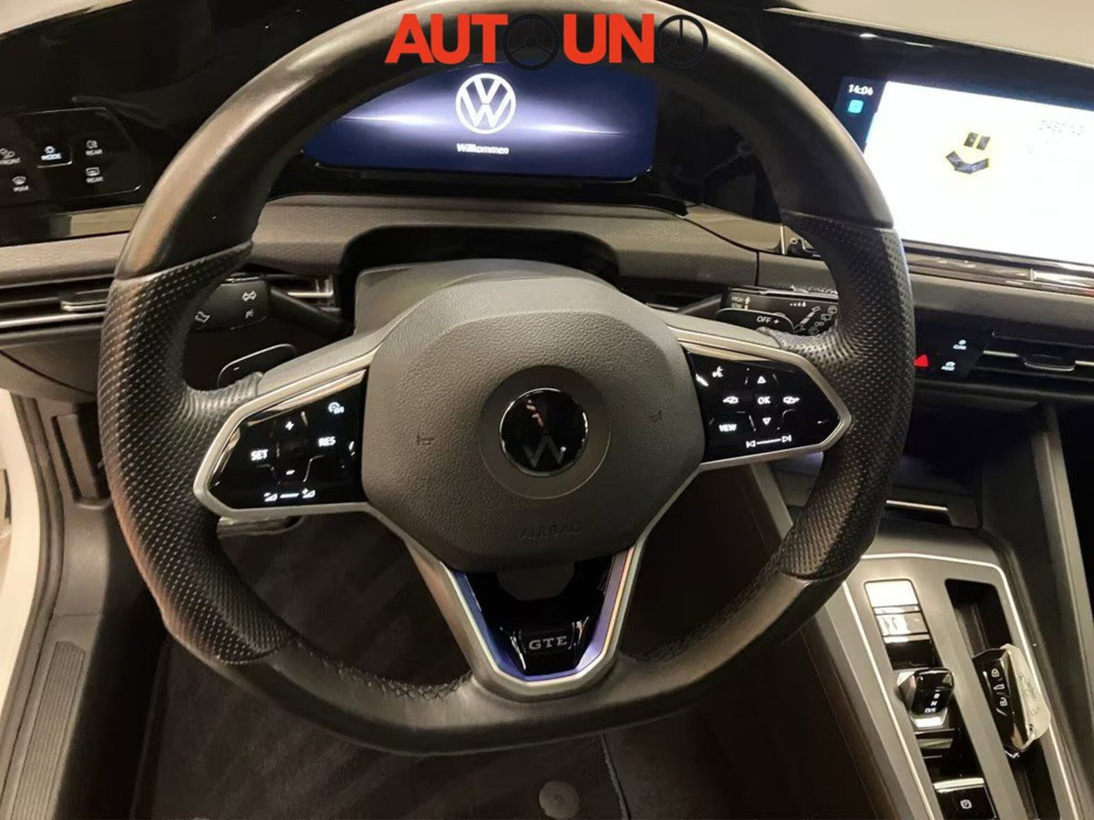 Volkswagen Golf 1.4 GTE DSG Plug-In Hybrid (10)