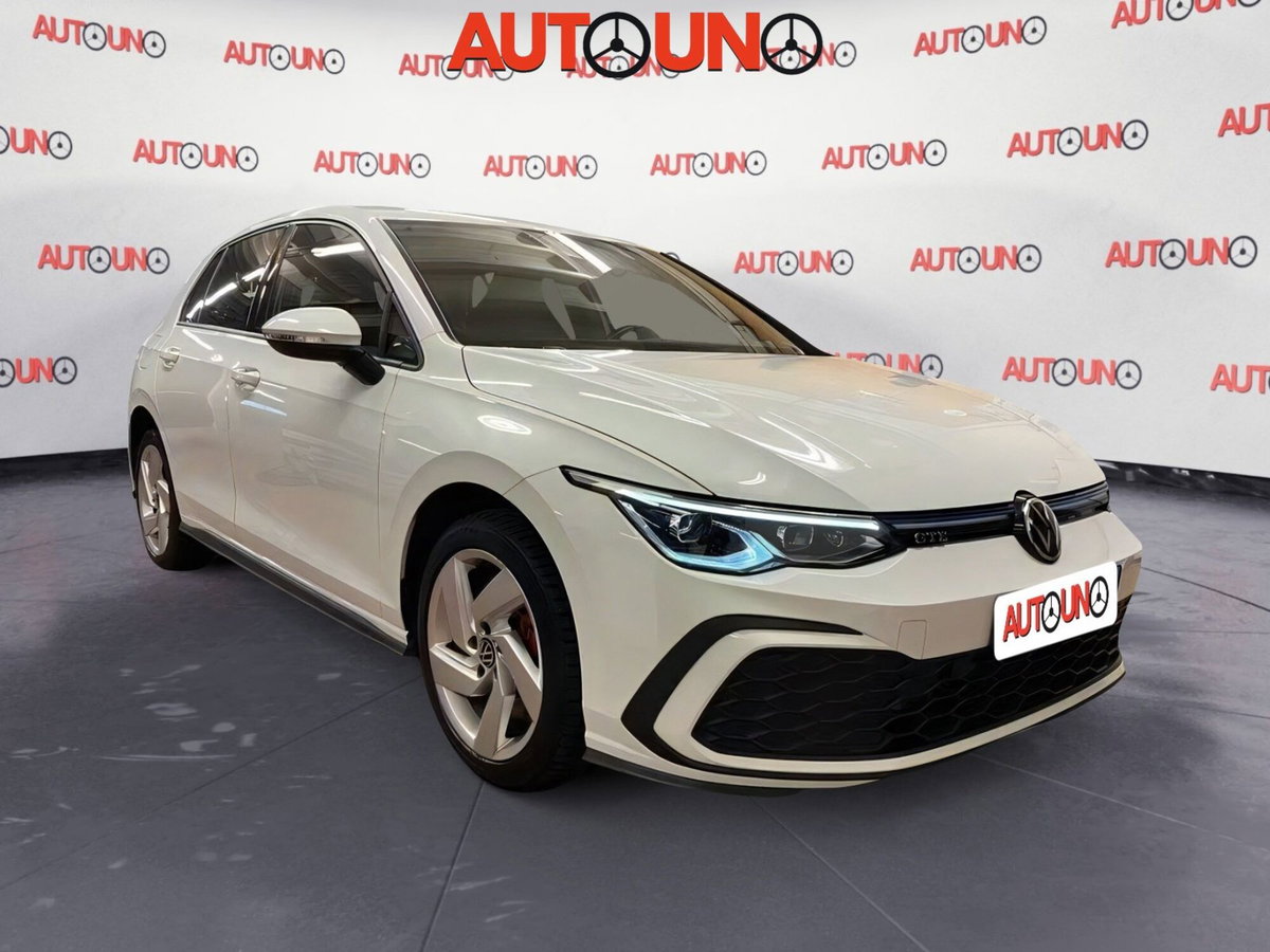 Volkswagen Golf 1.4 GTE DSG Plug-In Hybrid (4)