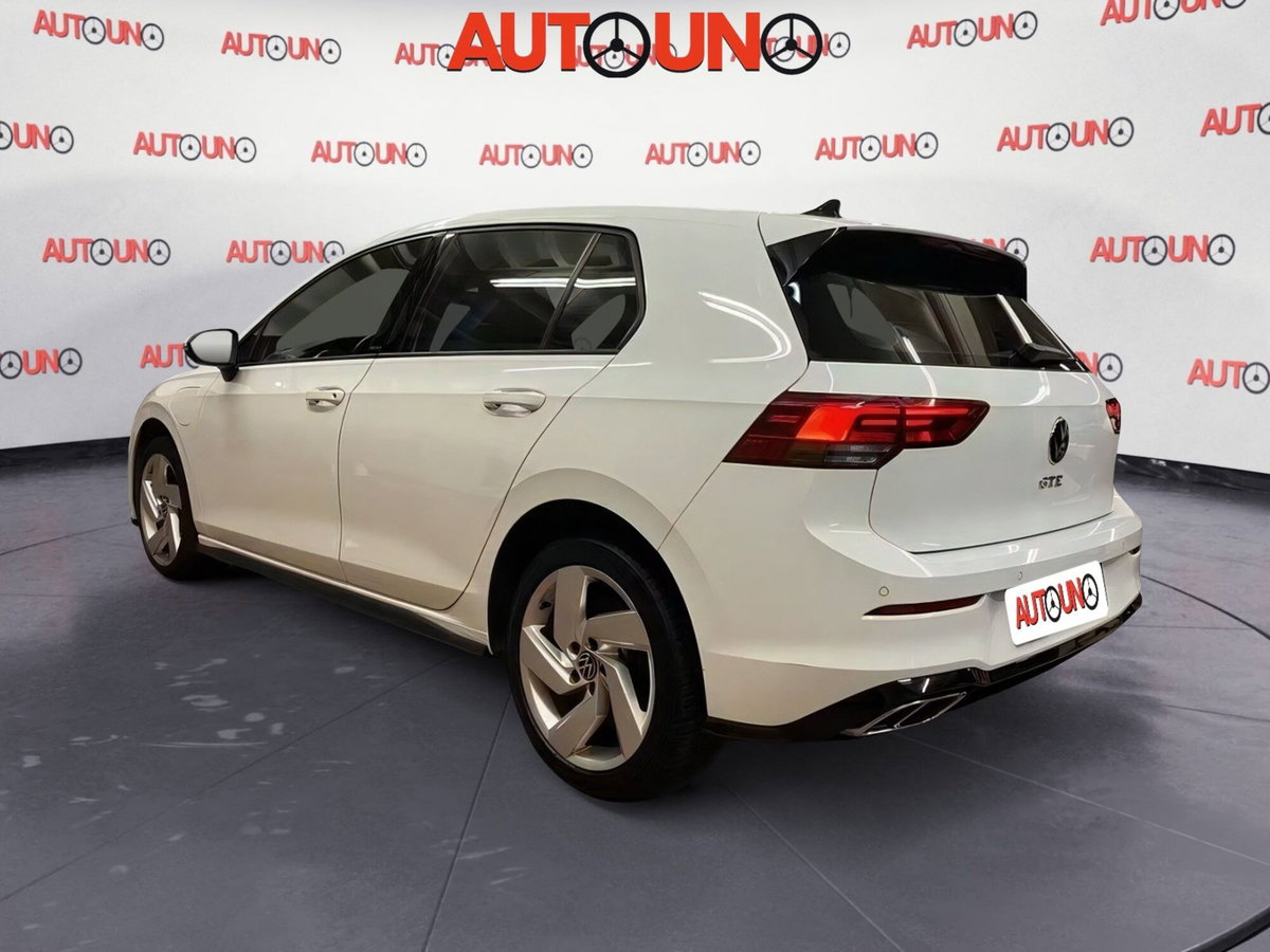 Volkswagen Golf 1.4 GTE DSG Plug-In Hybrid (6)