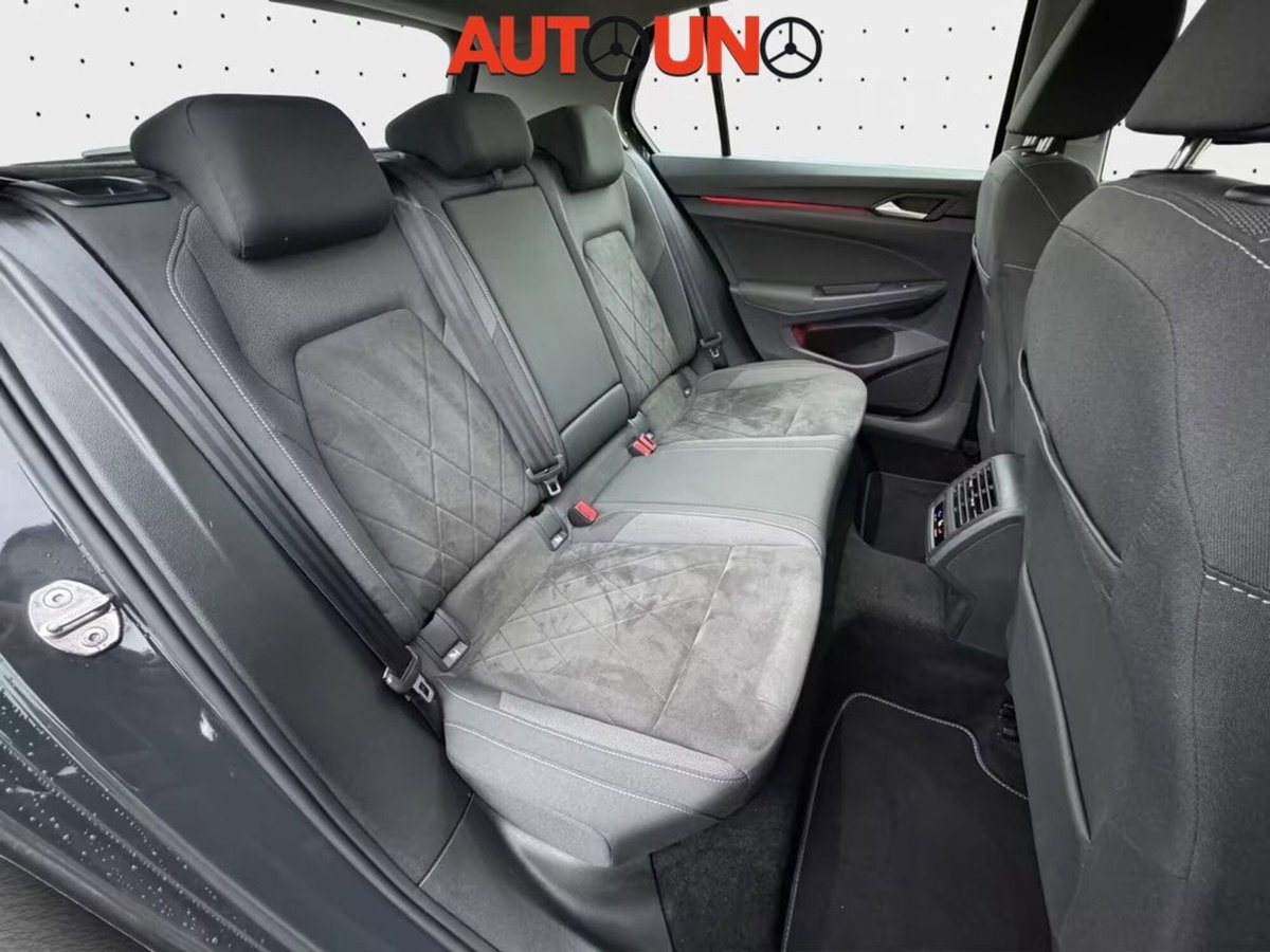 Volkswagen Golf 1.4 TSI eHYBRID 204 CV DSG Style (15)