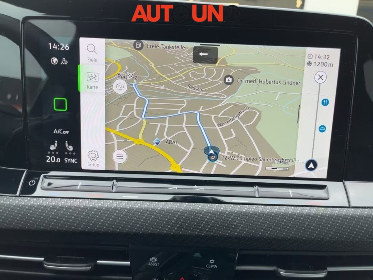Volkswagen Golf 2.0 TSI GTI DSG (10)