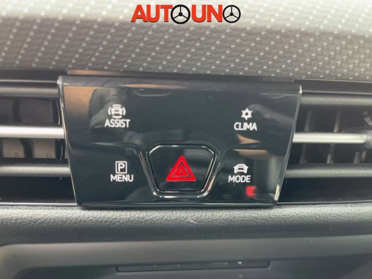 Volkswagen Golf 2.0 TSI GTI DSG (16)