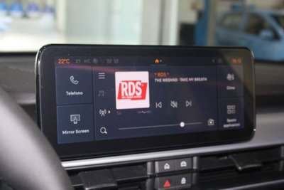 Jeep Avenger full-electric Summit fwd 156cv auto (11)