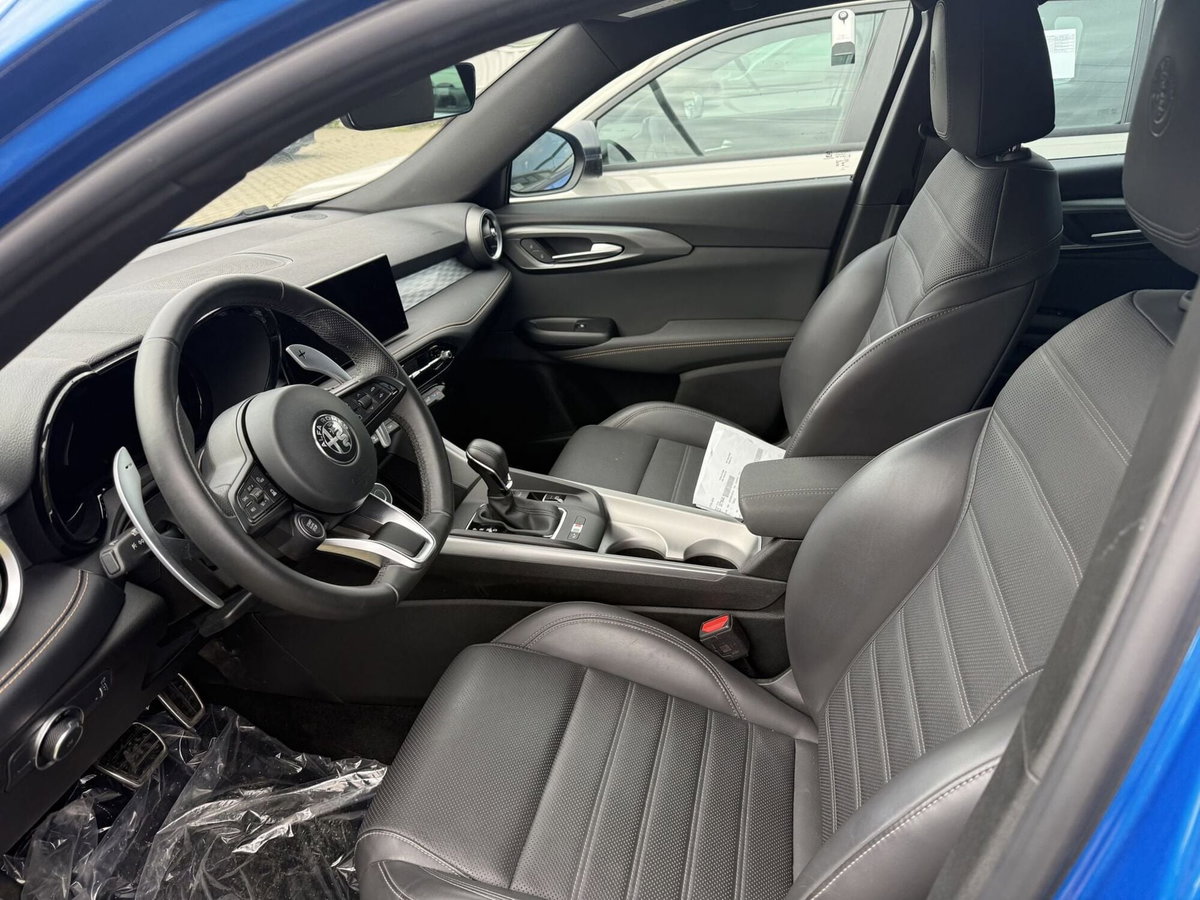 Alfa Romeo Tonale 1.5 hybrid Veloce 160cv tct7 (6)