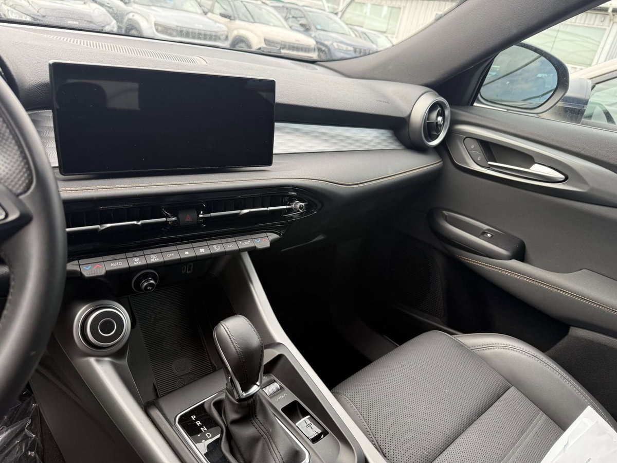Alfa Romeo Tonale 1.5 hybrid Veloce 160cv tct7 (9)