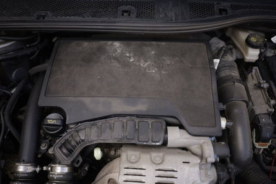 Peugeot 2008 PureTech 130 S&S EAT8 Active Pack (19)