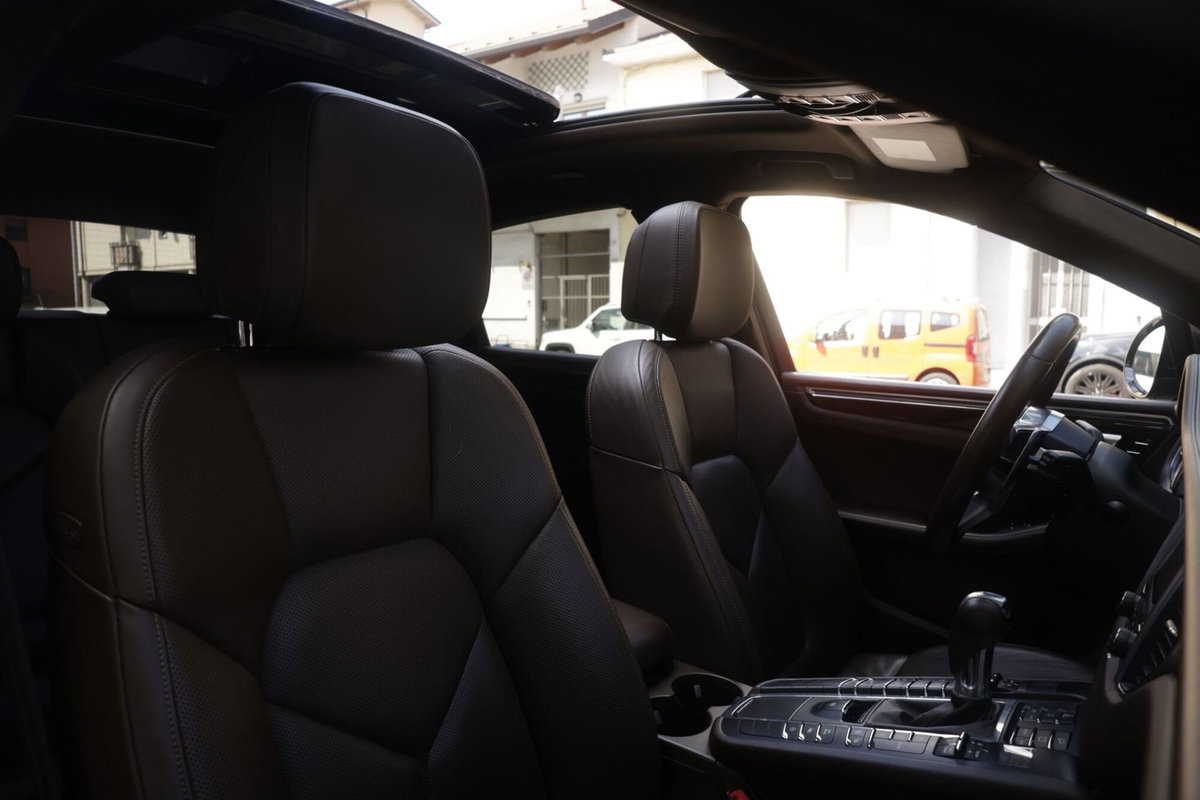 Porsche Macan S (3)