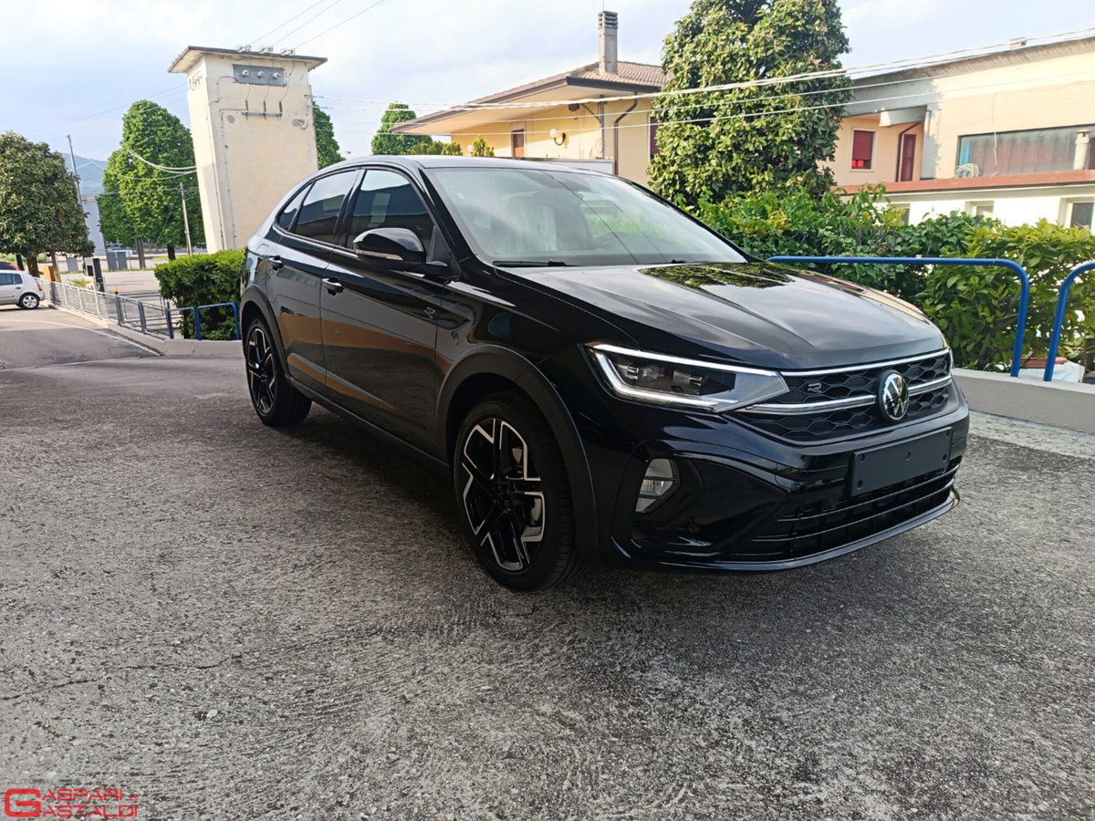 Volkswagen Taigo 1.0 tsi R-Line 115cv dsg (2)