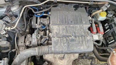 Fiat Grande Punto 1.4 5 porte Dynamic Natural Power (11)