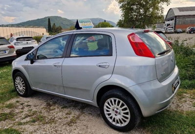 Fiat Grande Punto 1.4 5 porte Dynamic Natural Power (2)