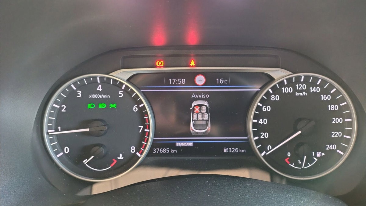 Nissan Juke 1.0 dig-t N-Connecta 114cv dct (6)
