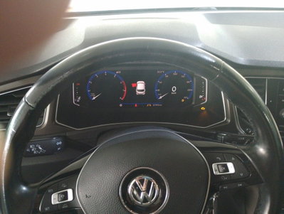 Volkswagen T-Roc 1.0 tsi Style 115cv (19)