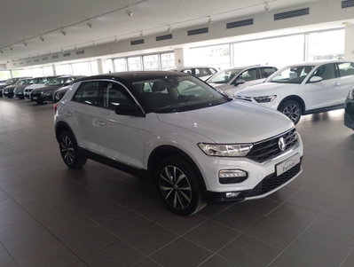 Volkswagen T-Roc 1.0 tsi Style 115cv (8)