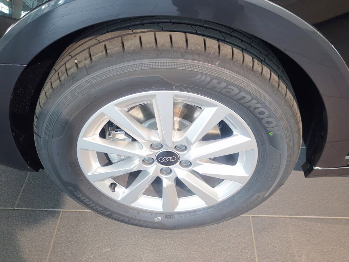 Audi A1 allstreet 30 1.0 tfsi Business 116cv s tronic (7)