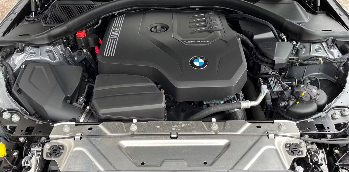BMW Serie 3 Touring 318i  MSport Pro auto (7)