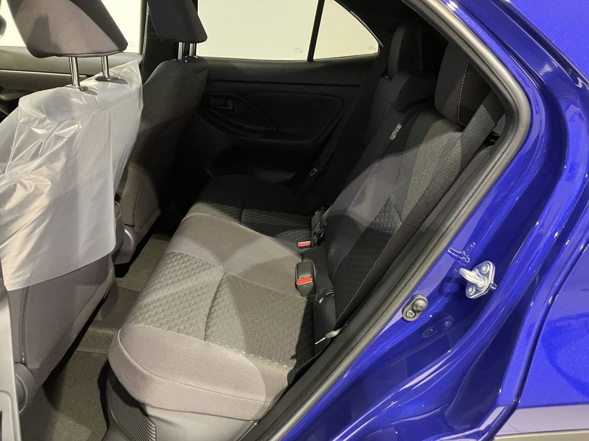Toyota Yaris Cross Trend fwd 130cv e-cvt (10)
