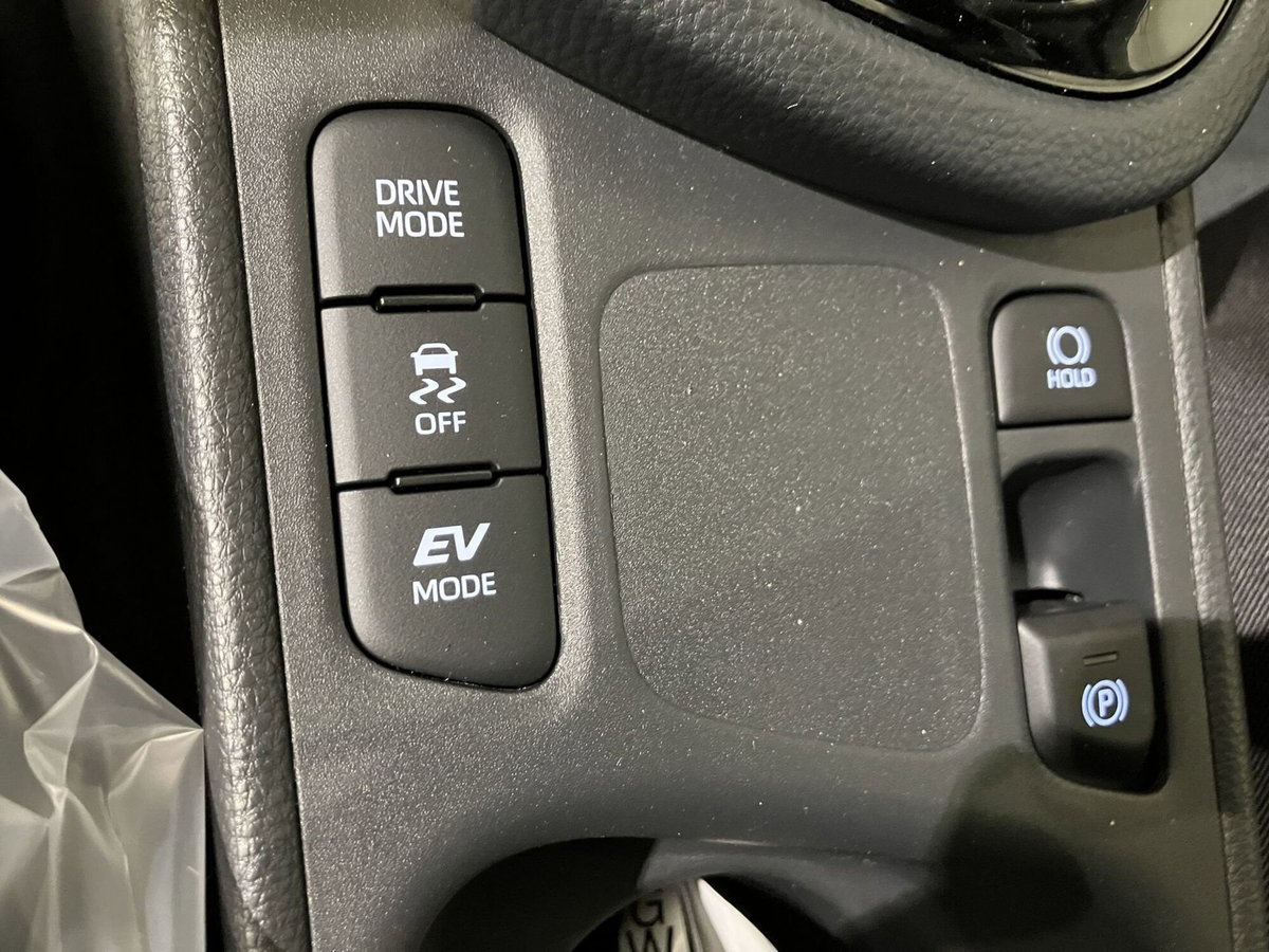 Toyota Yaris Cross Trend fwd 130cv e-cvt (13)