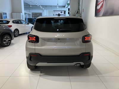 Jeep Avenger 1.2 turbo e-hybrid mhev Summit fwd 110cv edct6 (4)