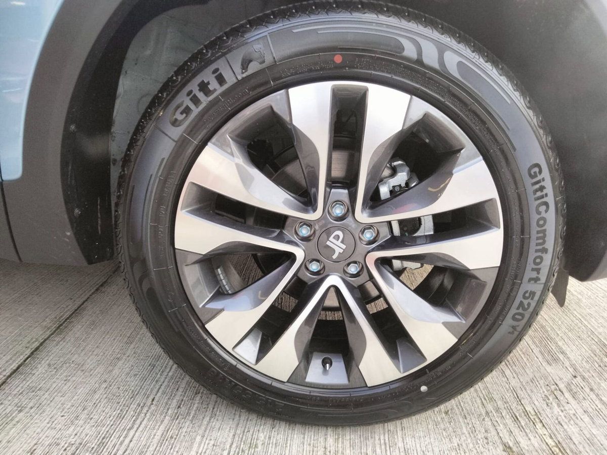 Dr DR 5.0 5 1.5 95cv (7)